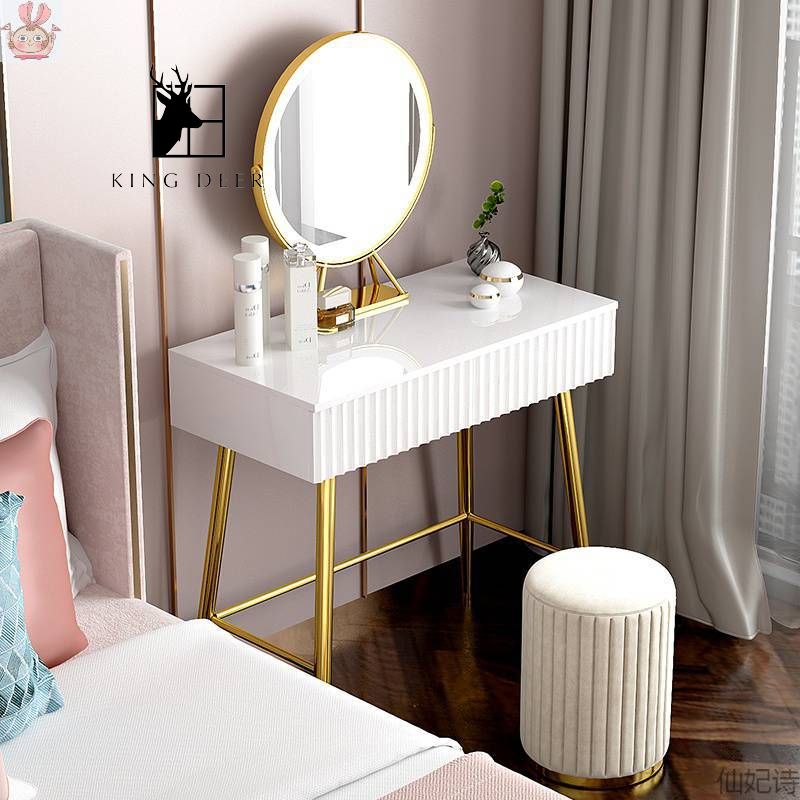 Bàn trang điểm Laelia gương LED, BTD-031